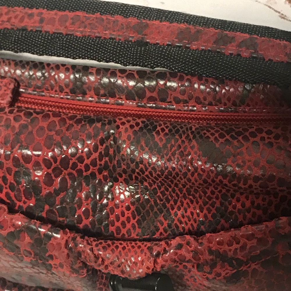 Giani Bernini Bag- snake - Picture 3 of 7
